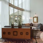 Anaheim Marriott Hotel 3*