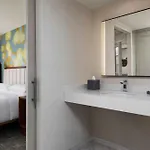 Anaheim Marriott Suites