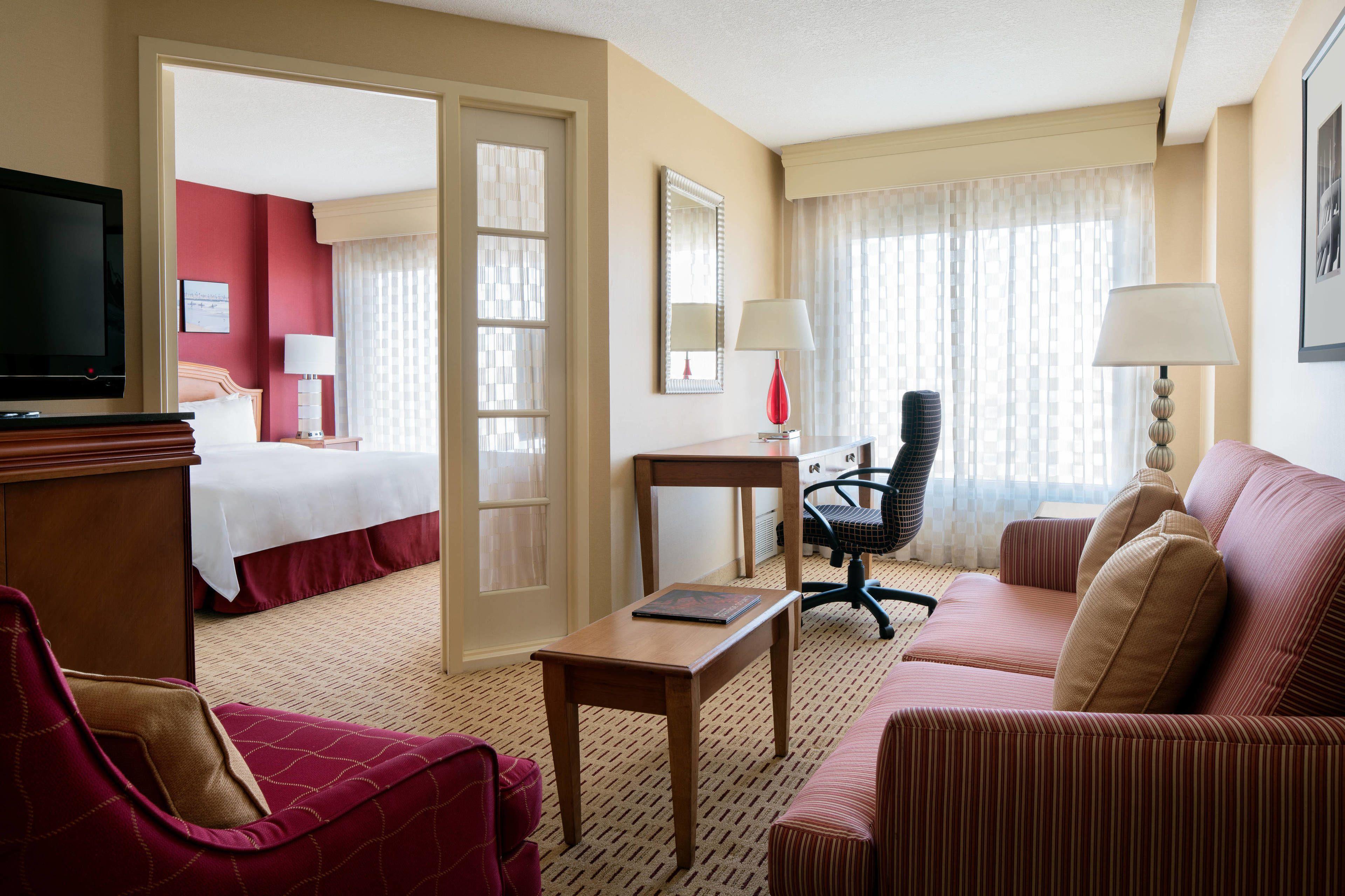Anaheim Marriott Hotel 3*