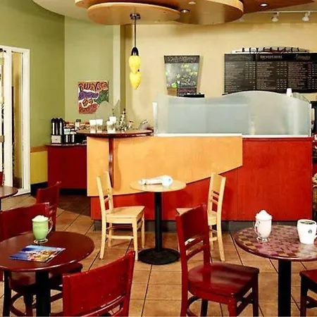 Hotel Anaheim Marriott Garden Grove